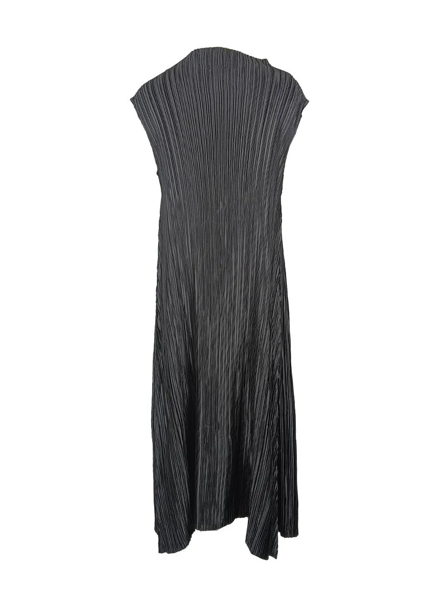 8240055 High Collar Sleeveless Pleated Dress *Black *Backorder