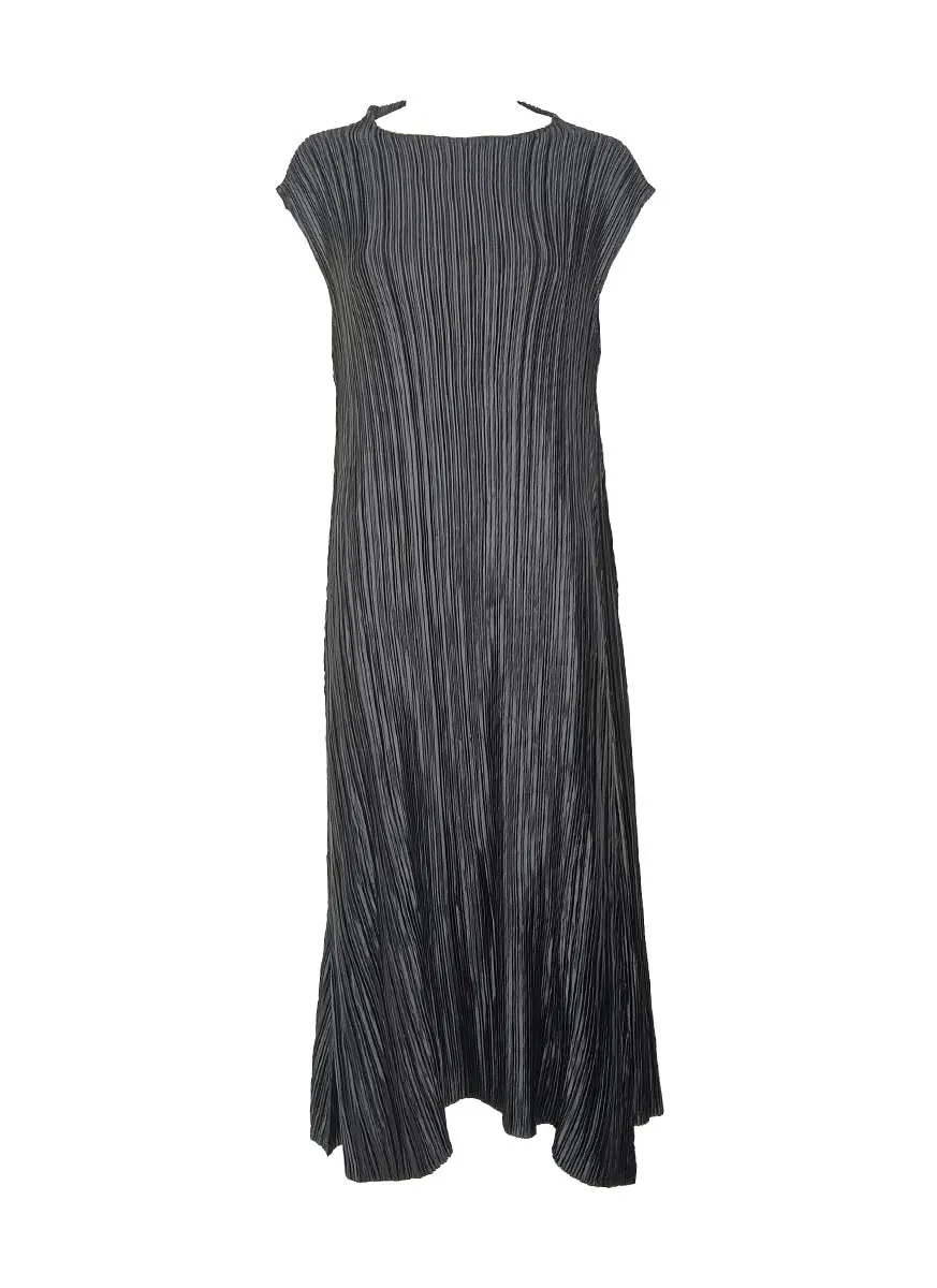 8240055 High Collar Sleeveless Pleated Dress *Black *Backorder