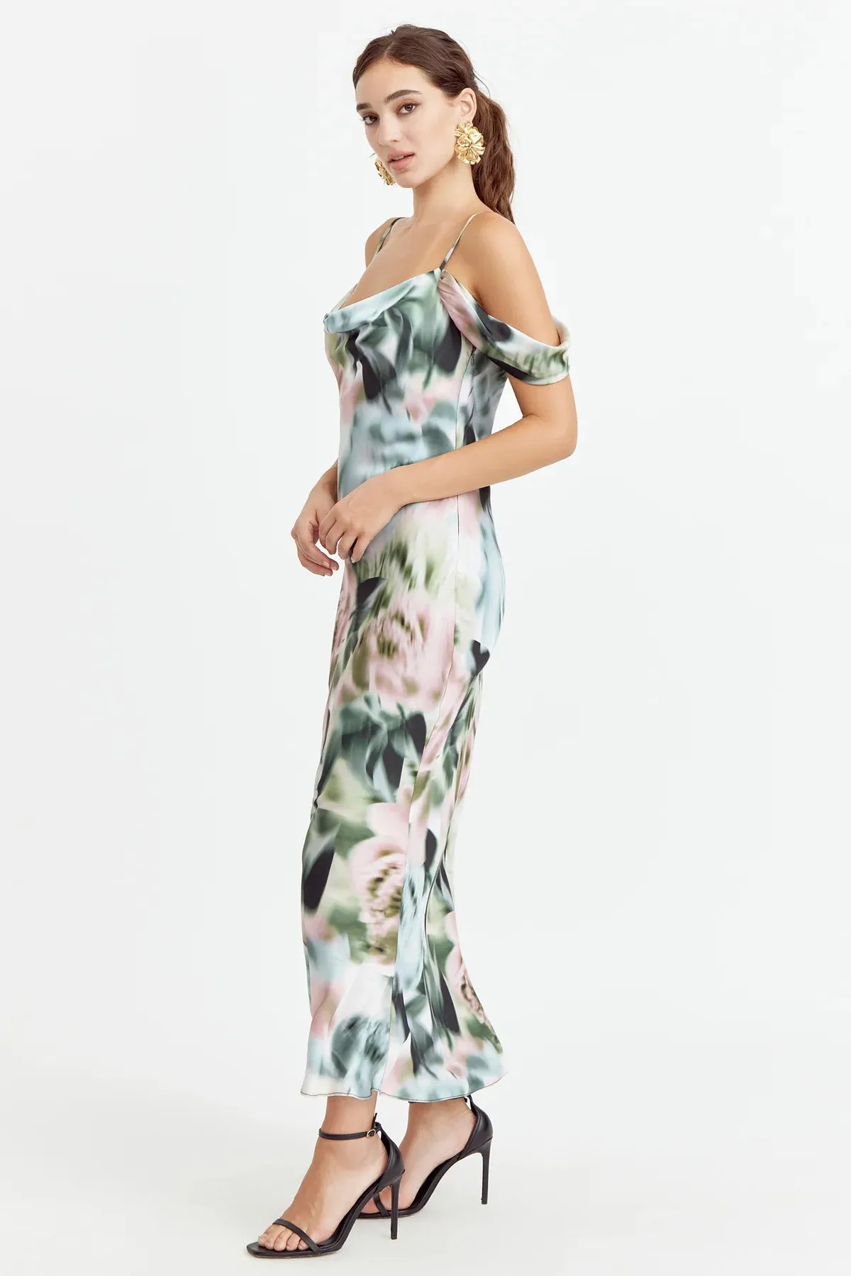 adelyn rae Kastell Off Shoulder Slip Dress