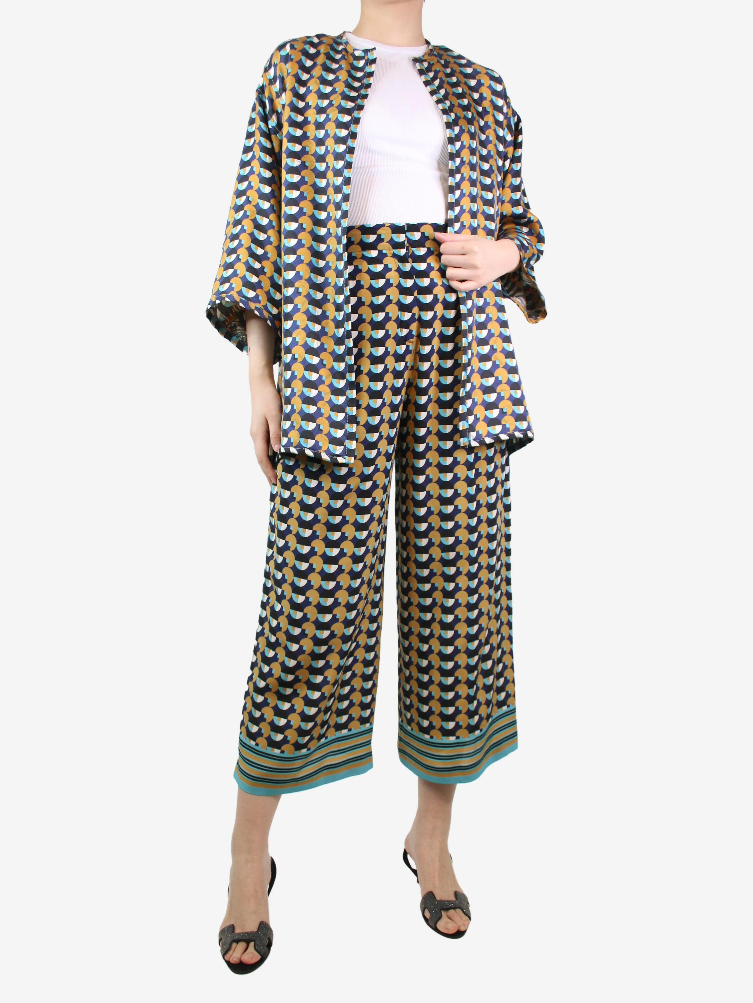 Blue geometric printed jacket and trouser set - size UK 8