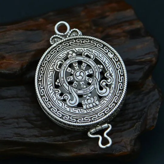 Dharmachakra Nepali Gau Locket