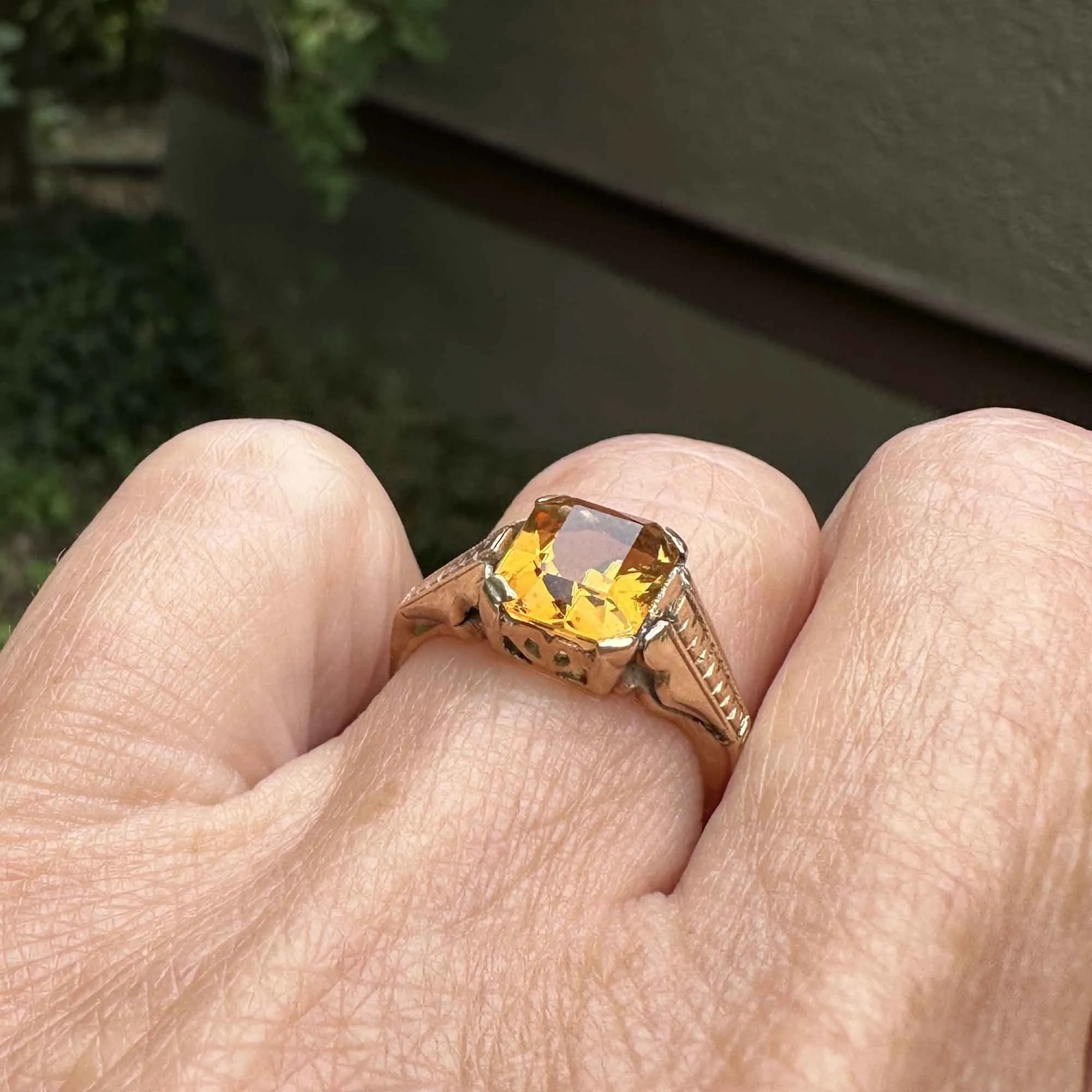 Gold Zig Zag Rectangle Cushion Cut Citrine Signet Ring