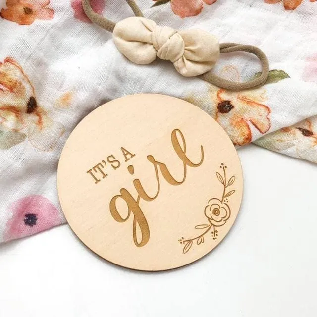 IT'S A girl Milestone Card