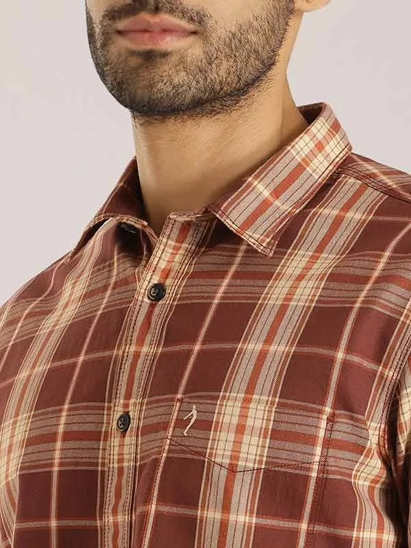 Men Checked Half Sleeve Cotton Shirt