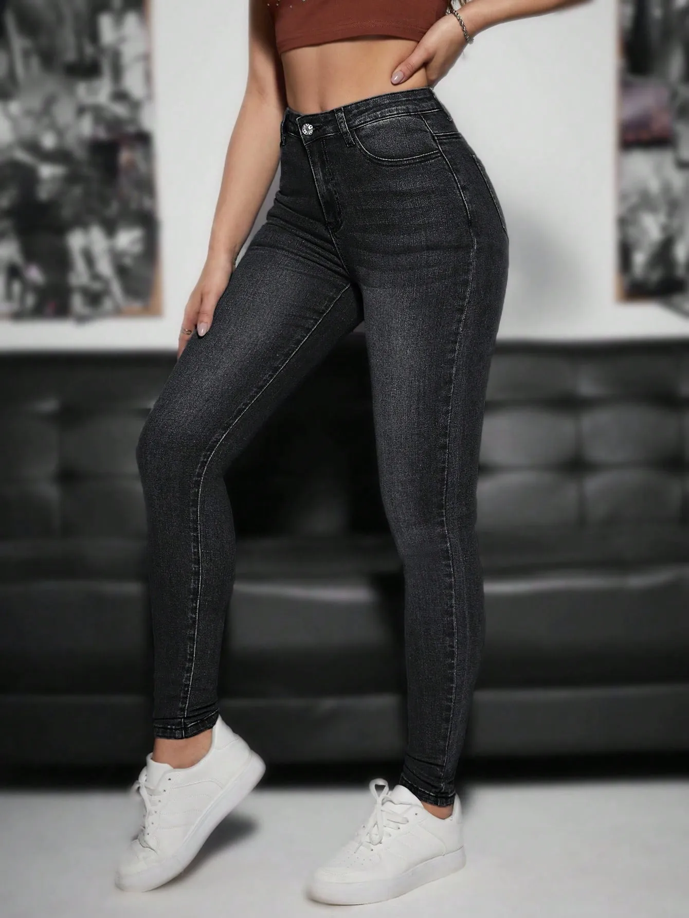 Slant Pocket Skinny Jeans