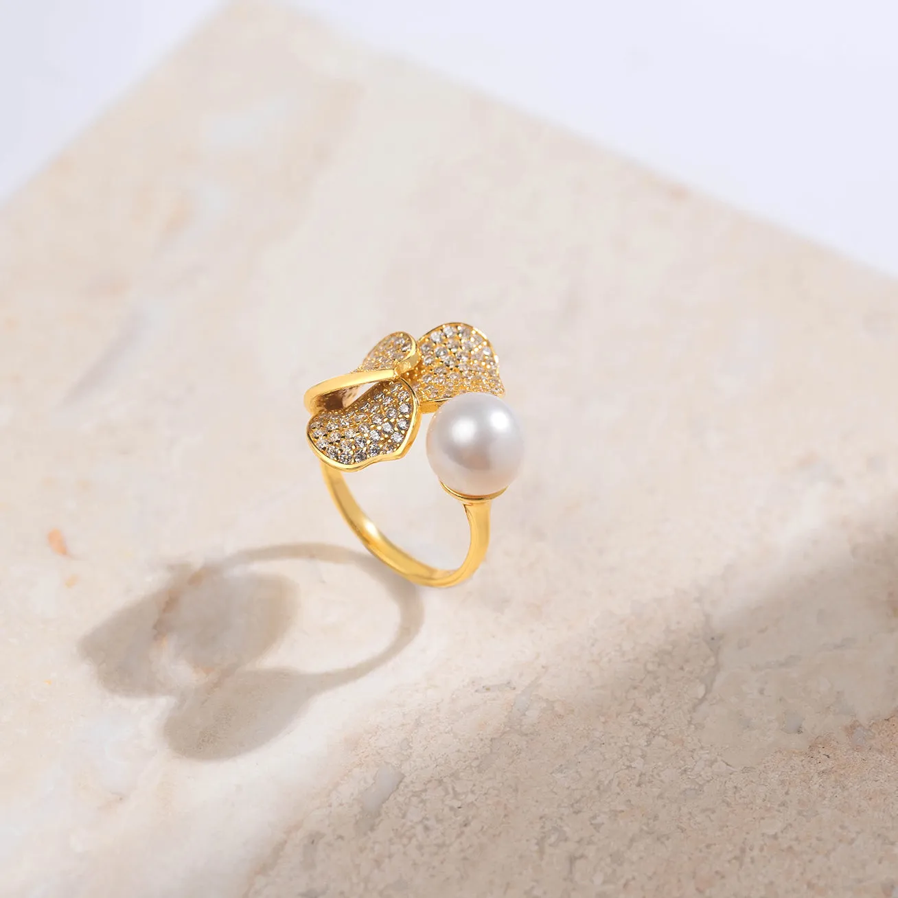 Top Grade Freshwater Pearl Ring WR00194 | GARDENS